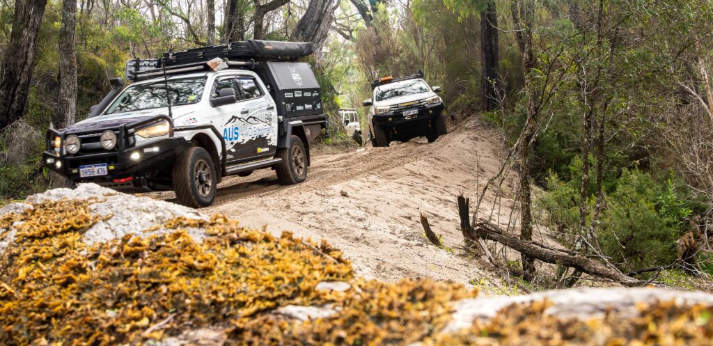 AUS 4WD Cover Image