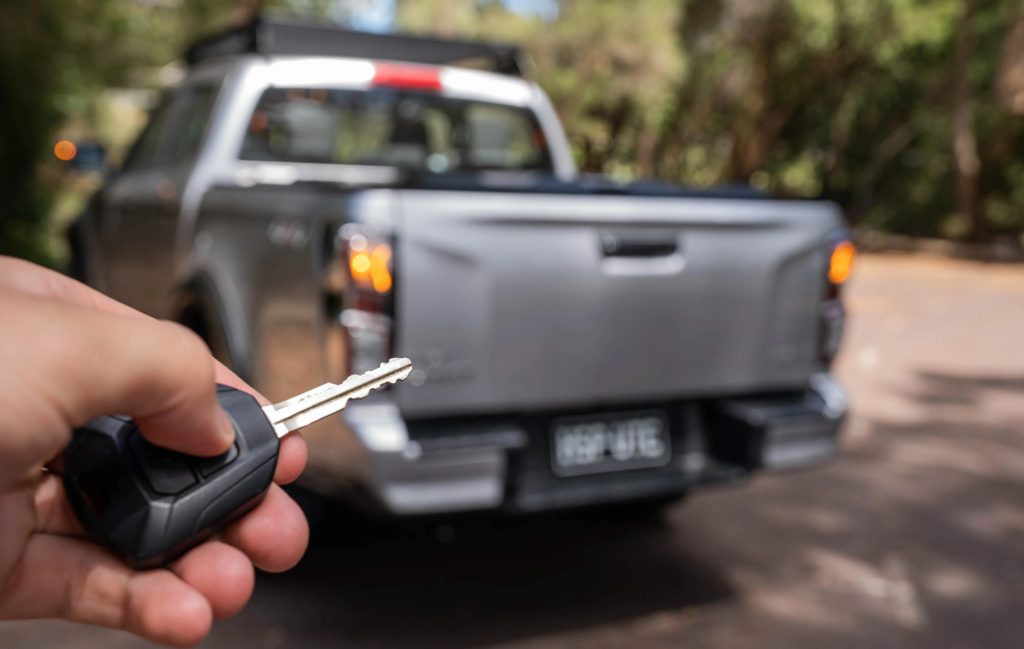 HSP Tailgate Locking Assist